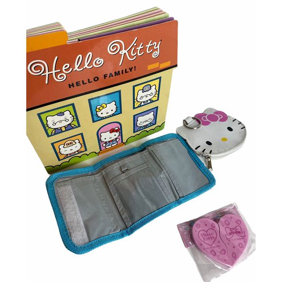 Sanrio Hello Kitty Wallet Coin Purse Key Ring Book - Picture 2 of 3